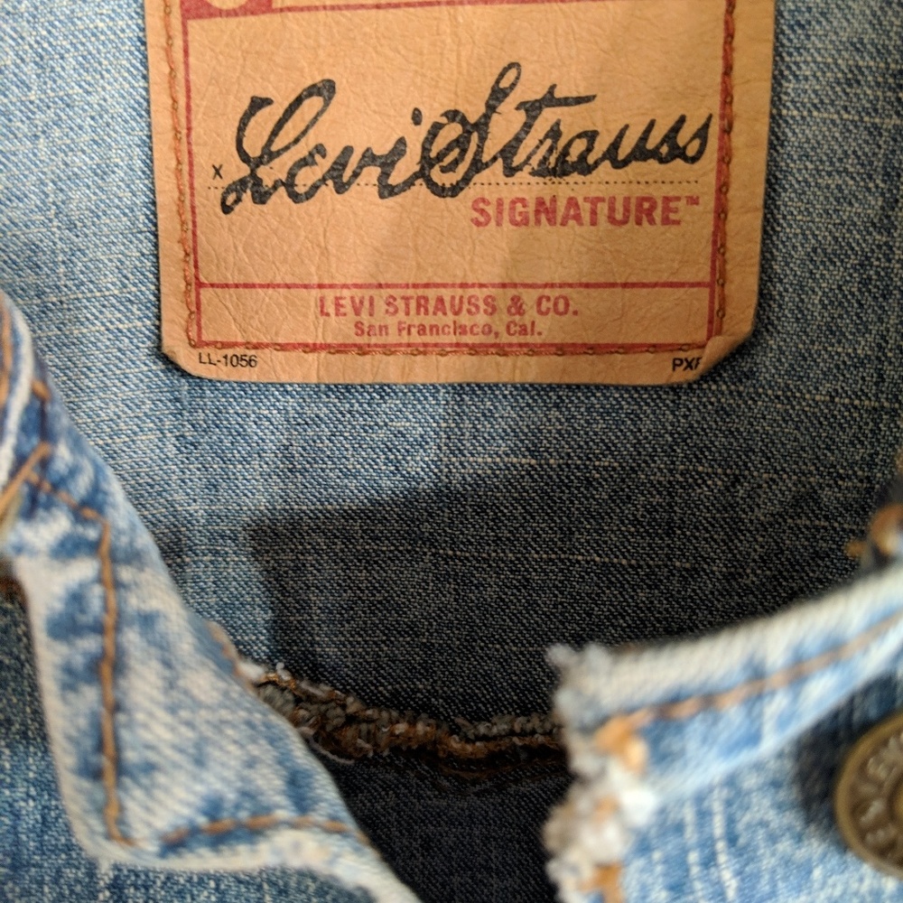 Levi's vintage sleeveless jean jacket - Picture 2 of 2